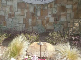 3123 Carlisle St, Bedford, TX 76021