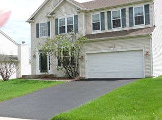 2669 Delaware Ln, Lindenhurst, IL 60046