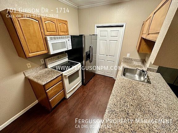 3rd image of 701 Gibson Dr APT 1714