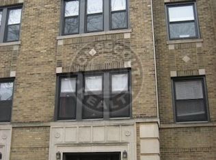 3607 N Bosworth Ave APT 1, Chicago, IL 60613