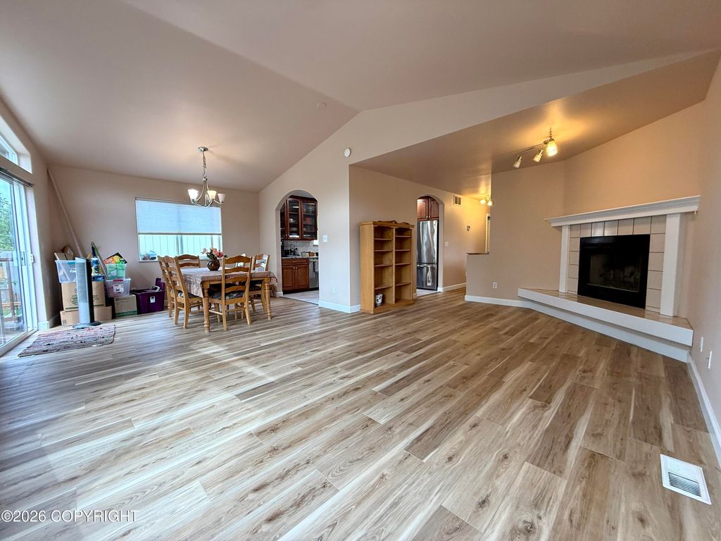8538 Brookridge Dr, Anchorage, AK - View 2