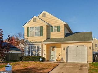 53 Oakton Dr, Atco, NJ 08004
