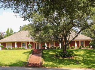 4817 Colonial Dr, Nacogdoches, TX 75965