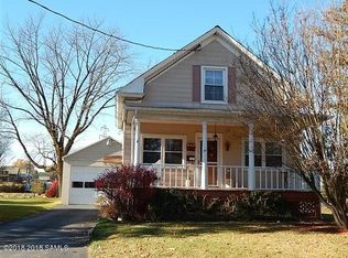 27 Quarry Xing, Queensbury, NY 12804