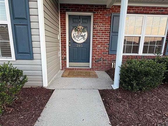 3rd image of 305 Inlet Ct