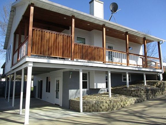 3rd image of 1557 Cottonwood Dr