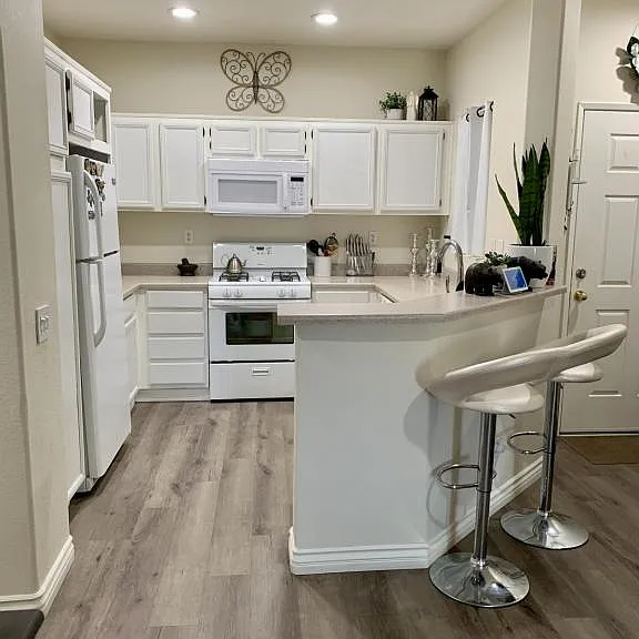 26380 Arboretum Way #605 — Photo 6