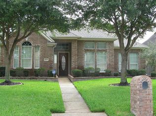 17518 Memorial Pass Dr, Spring, TX 77379