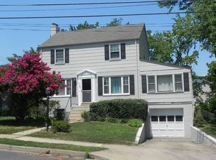 5125 8th Rd N, Arlington, VA 22205