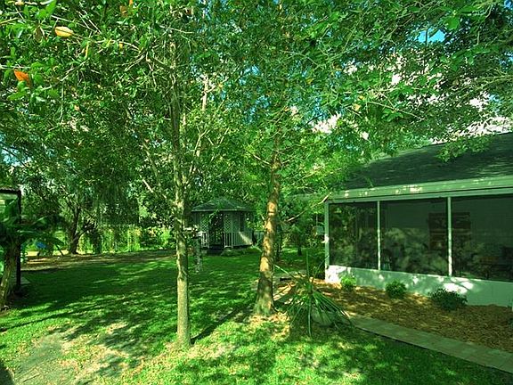 2nd image of 3720 Southview Dr