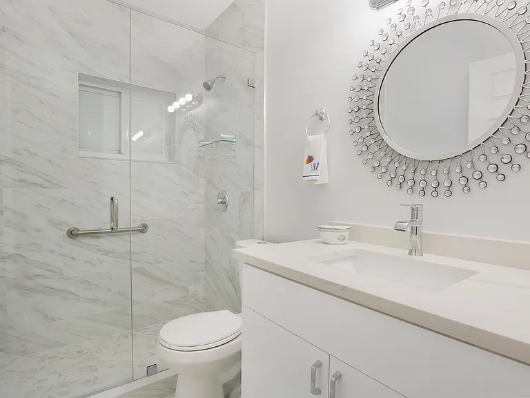 466 Tequesta Dr — Photo 12