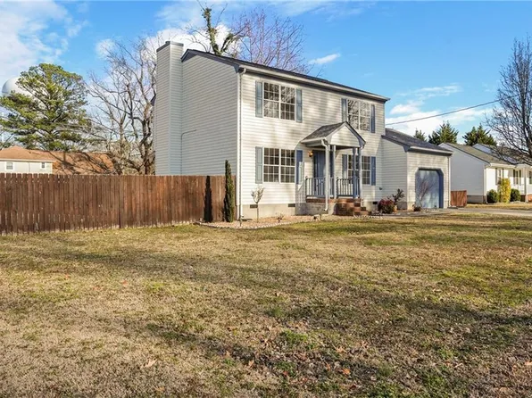 12 Riverview Dr, Hampton, VA 23669