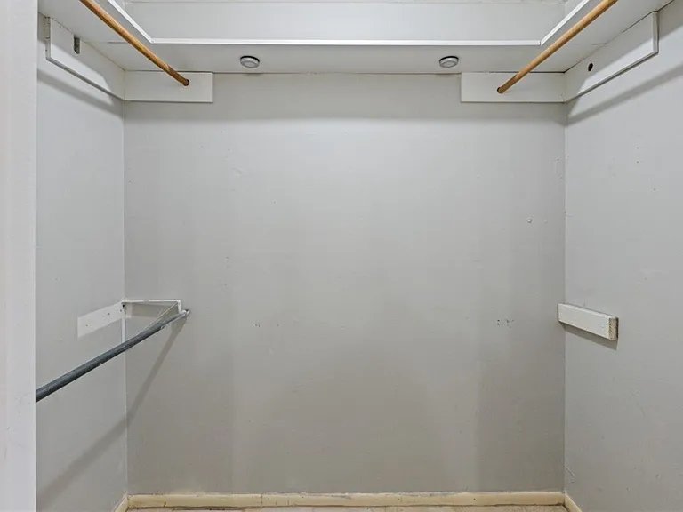 9313 Evening Star Ln — Photo 15