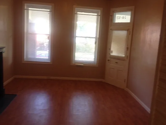 1043 Theobald St #2 — Photo 3