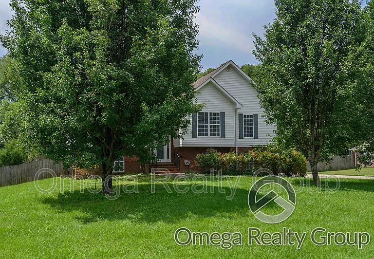 420 Meadowlark Pl — Photo 4