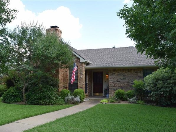 741 Sparrow Ln