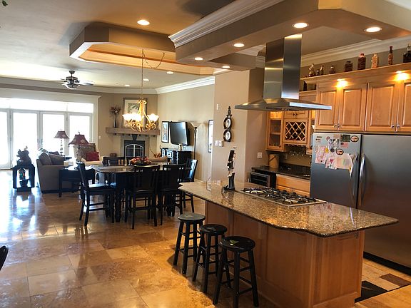 Open concept front to back