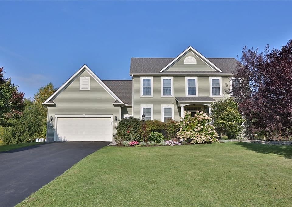 1st image of 7575 Lake Meadow Dr