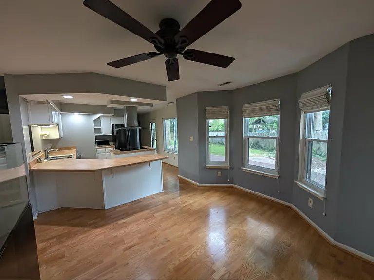 16 Overlook Ct — Photo 3