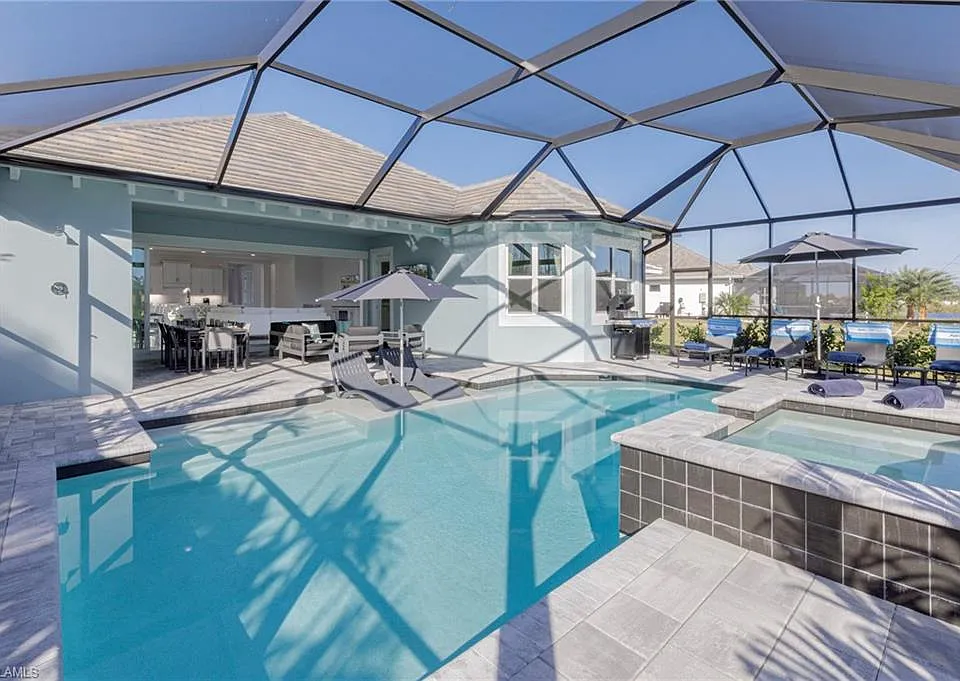 8982 Gustavia Ct