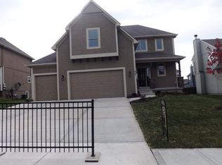 321 Alder St, Raymore, MO 64083