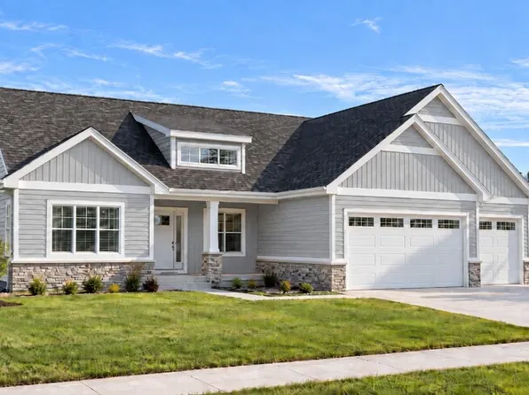 L159 Stonecrop, Deforest, WI 53532