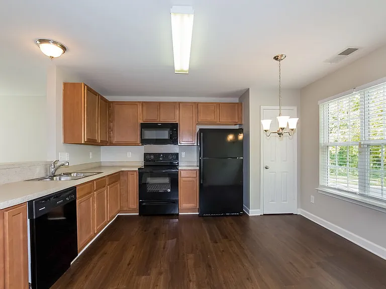 1003 Korp Rd — Photo 9