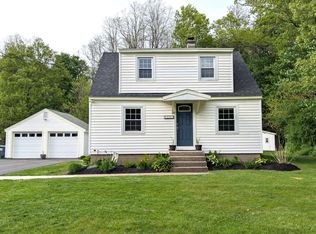 202 Hetcheltown Rd, Glenville, NY 12302
