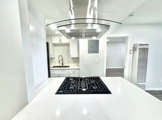 1015 E Ohio Ave APT 101, Escondido, CA 92025