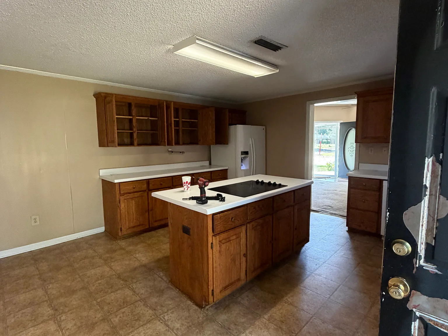 4 bed, 1944 sqft, $1,550 — Photo 3
