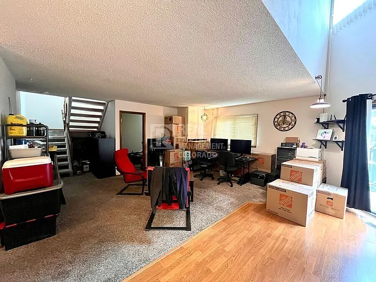 826 Pebblewood Dr — Photo 4