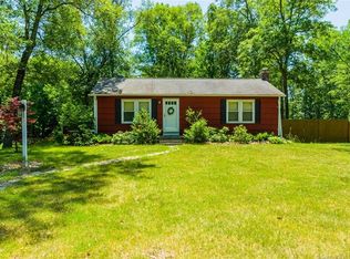 18 Phelps Rd, Marlborough, CT 06447