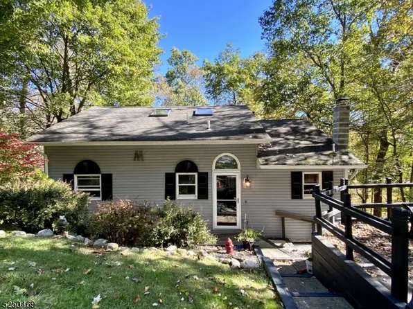 89 Seneca Lake Rd, Sparta Twp., NJ 07871
