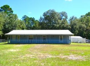 101 SE Hammock Rd, Inglis, FL 34449