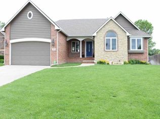 651 N Westchester Dr, Andover, KS 67002