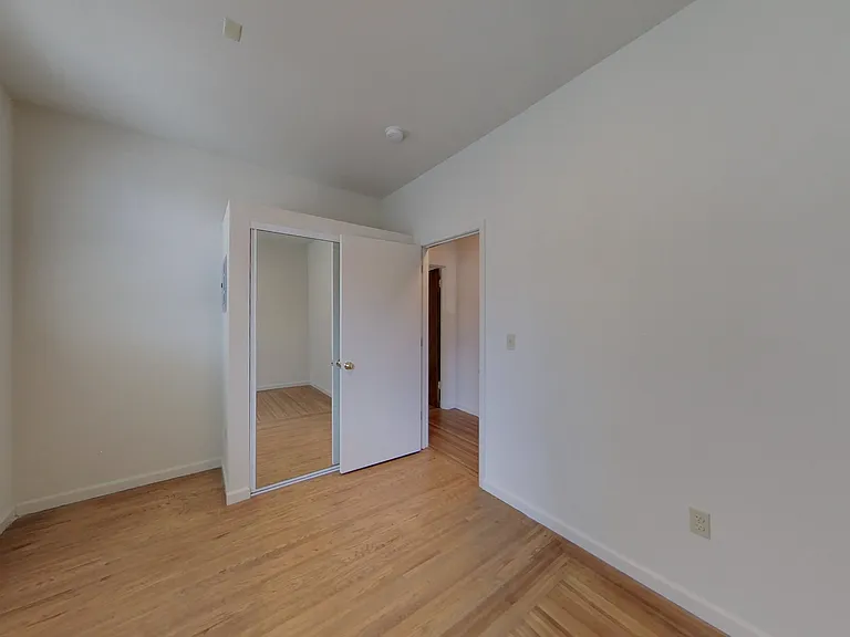 2030 Dwight Way — Photo 22