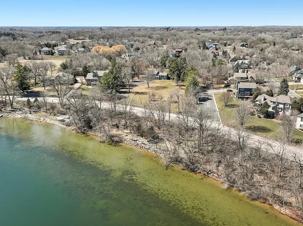 6870 Minnewashta Pkwy, Excelsior, MN 55331