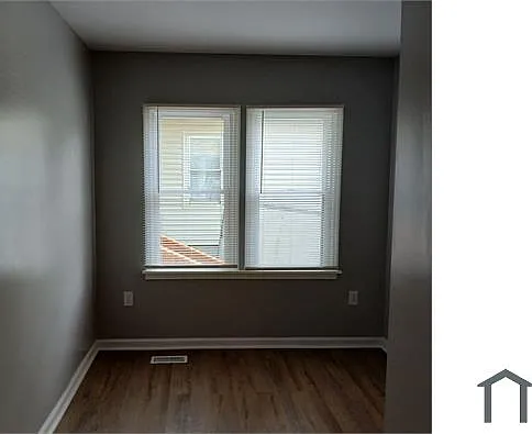 909 N Graham Ave — Photo 15