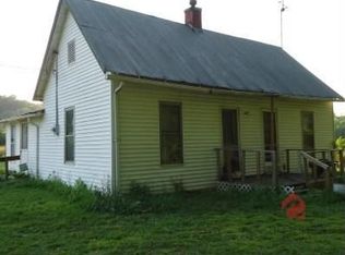 3201 Kings Ridge Rd, Mitchell, IN 47446