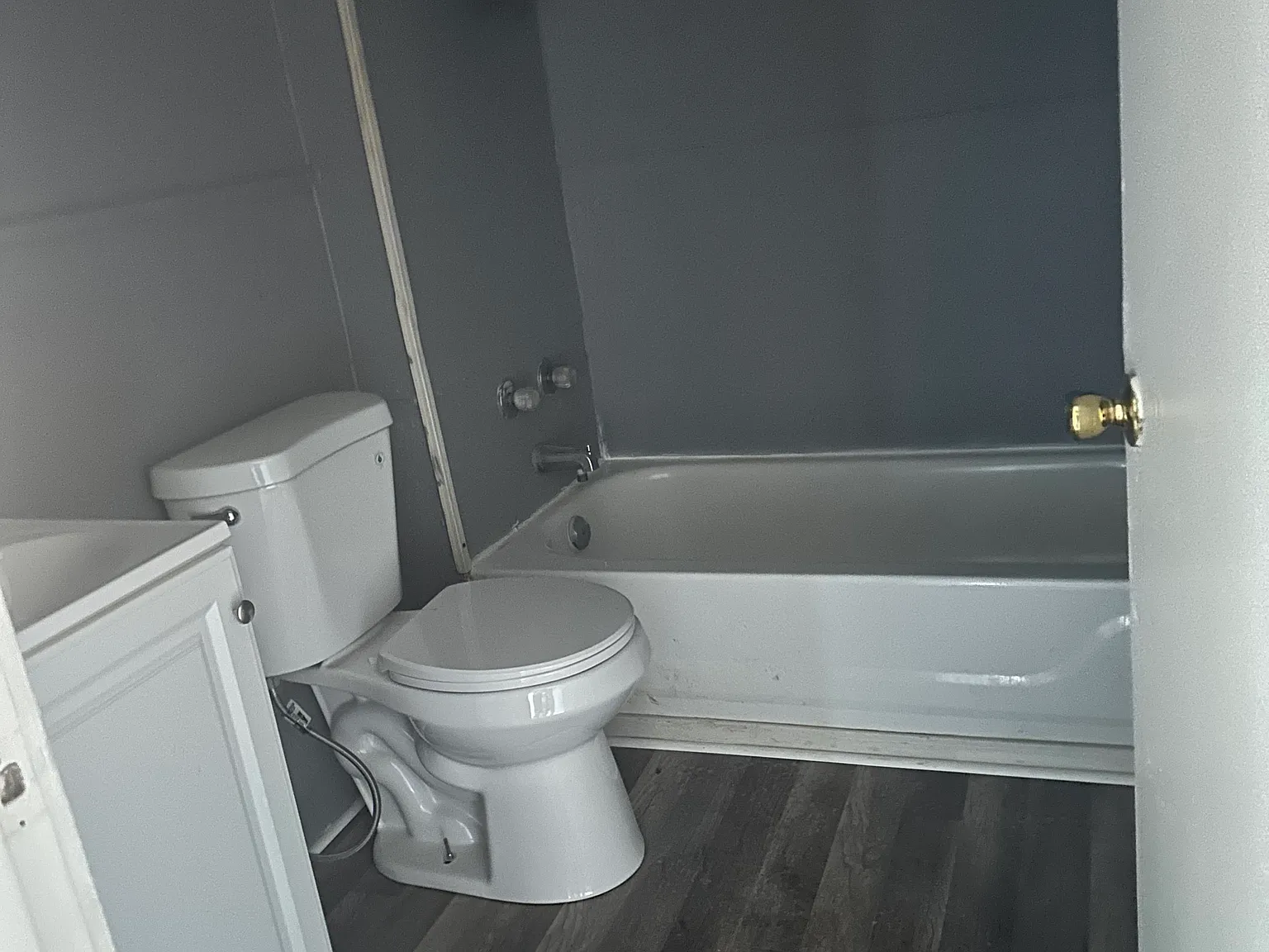 2 bed, 750 sqft, $1,100 — Photo 2