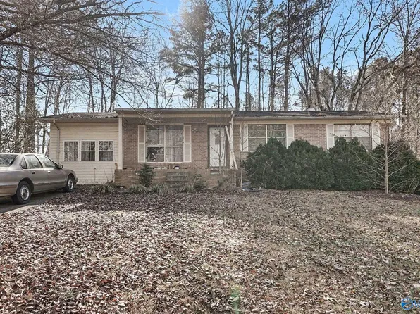 1911 34th St, Haleyville, AL 35565