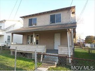1st image of 615 Olive St