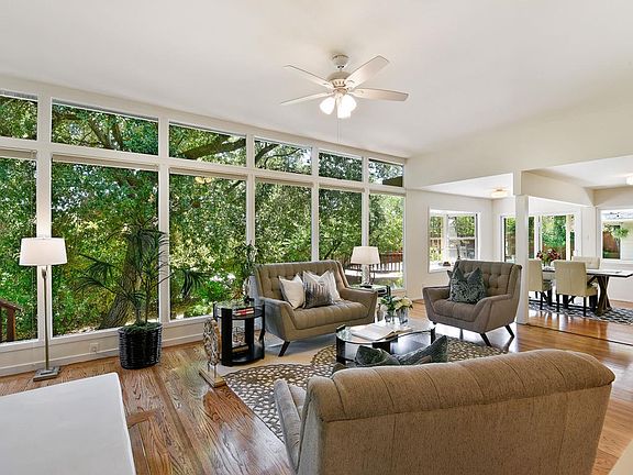 2nd image of 1040 Lakeview Way