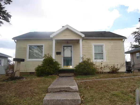 1722 24th St, Bedford, IN 47421