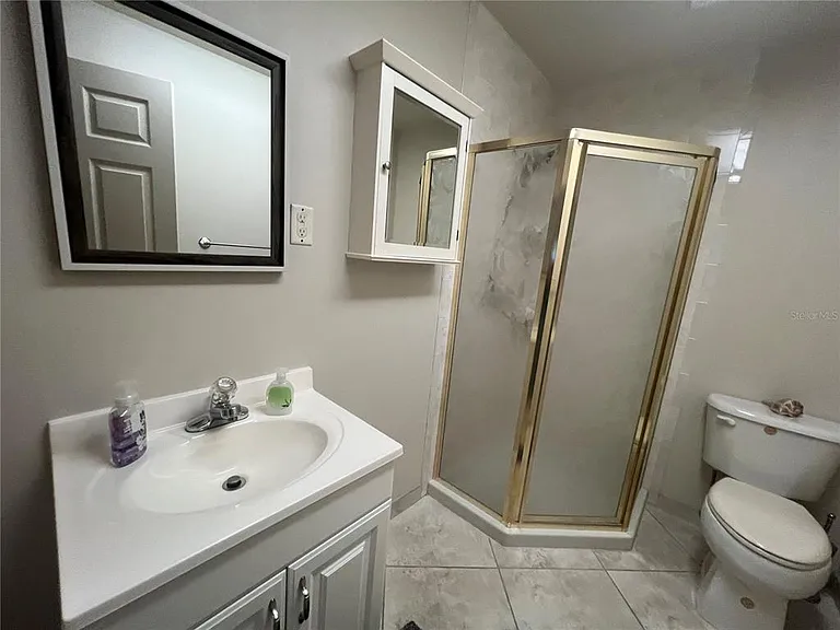 3177 Clifford St — Photo 25