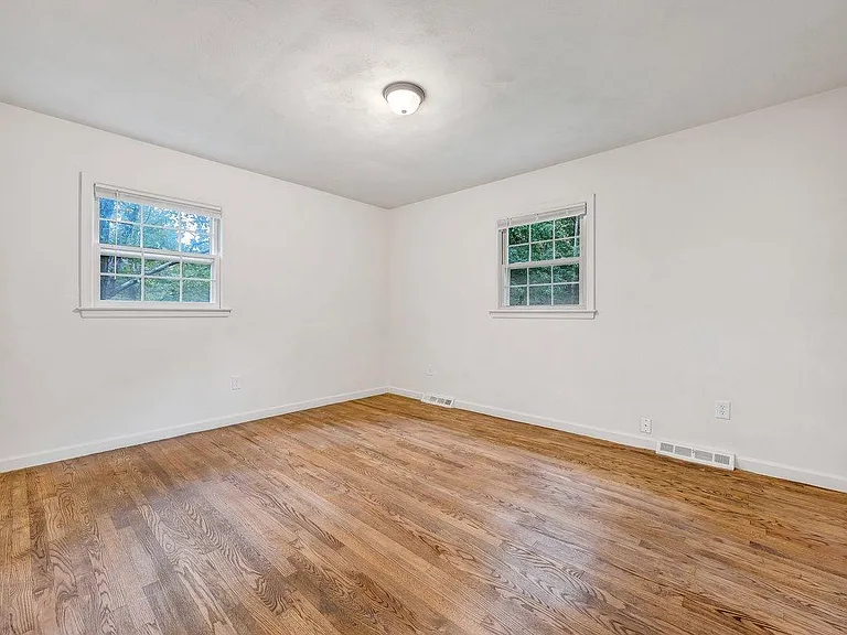 3777 Tomley Dr — Photo 15