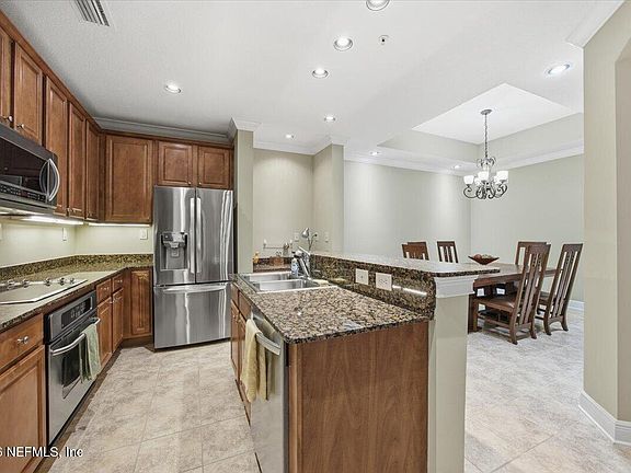 3rd image of 4300 SOUTH BEACH Parkway #3324