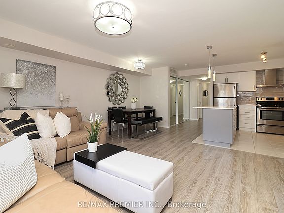 5th image of 26 Bruce St #C14