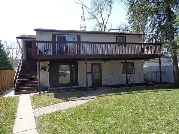 1894 Eugene St, White Bear Lake, MN 55110