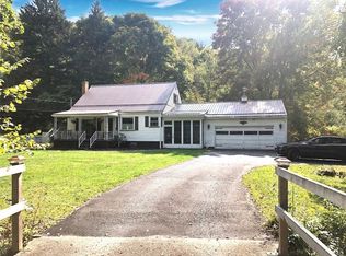 2030 Bennetts Run Rd, Beaver Falls, PA 15010